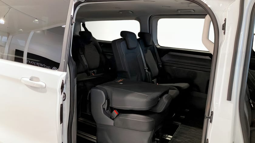 Bild 5 av Ford Tourneo Custom 320 Titanium | 320L | Automat | 2.0 Ecoblue | 170hk