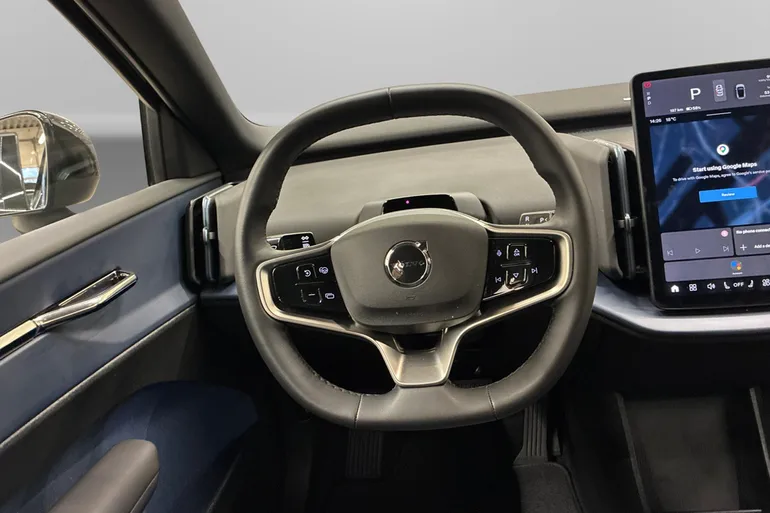 Volvo EX30 Twin Motor Performance