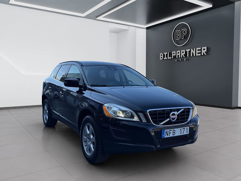 Bild 3 av Volvo XC60 D4 Geartronic Momentum/Skinn/Elstolar/Keyless/Dragkrok