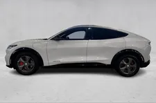 Thumnail bilde 1 av Ford Mustang Mach-E Standard Range AWD