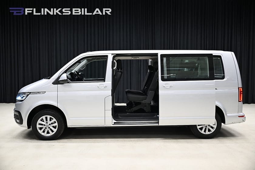 Bild 3 av Volkswagen Caravelle DSG 150HK L2|8-Sits|Nedlackad|LED|Eldörrar|SeUtr!!