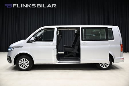 Volkswagen Caravelle DSG 150HK L2|8-Sits|Nedlackad|LED|Eldörrar|SeUtr!!