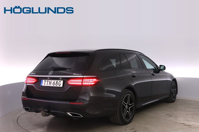 Bild 4 av Mercedes-Benz E 300 T de 4MATIC AMG Headup B-kamera Drag V-hjul