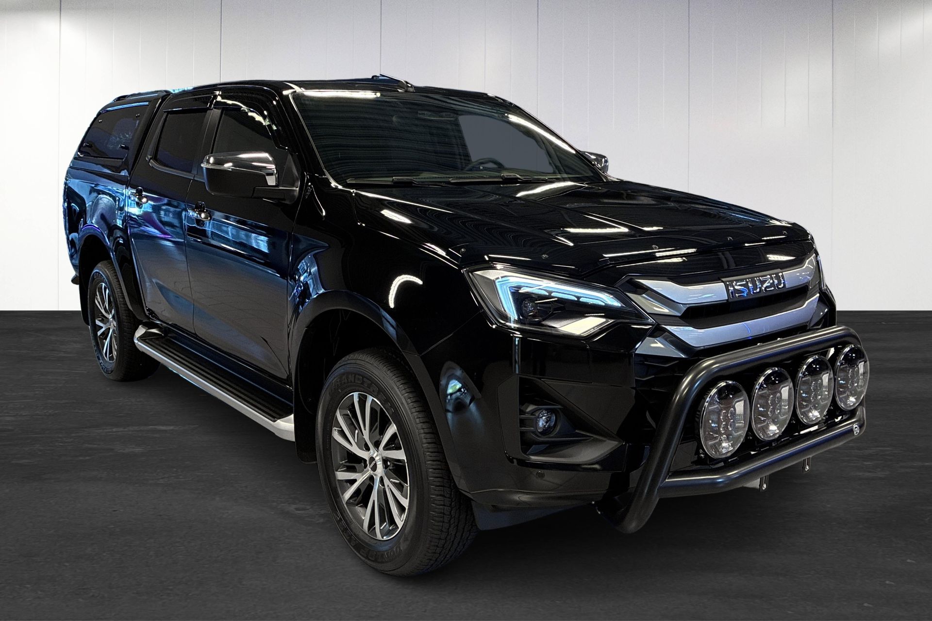 Isuzu D-max Cab 1.9 CNG 4WD 2025, bild 3/10
