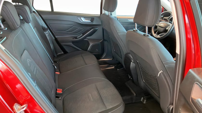 Bild 5 av Ford Focus Active Kombi 125HK