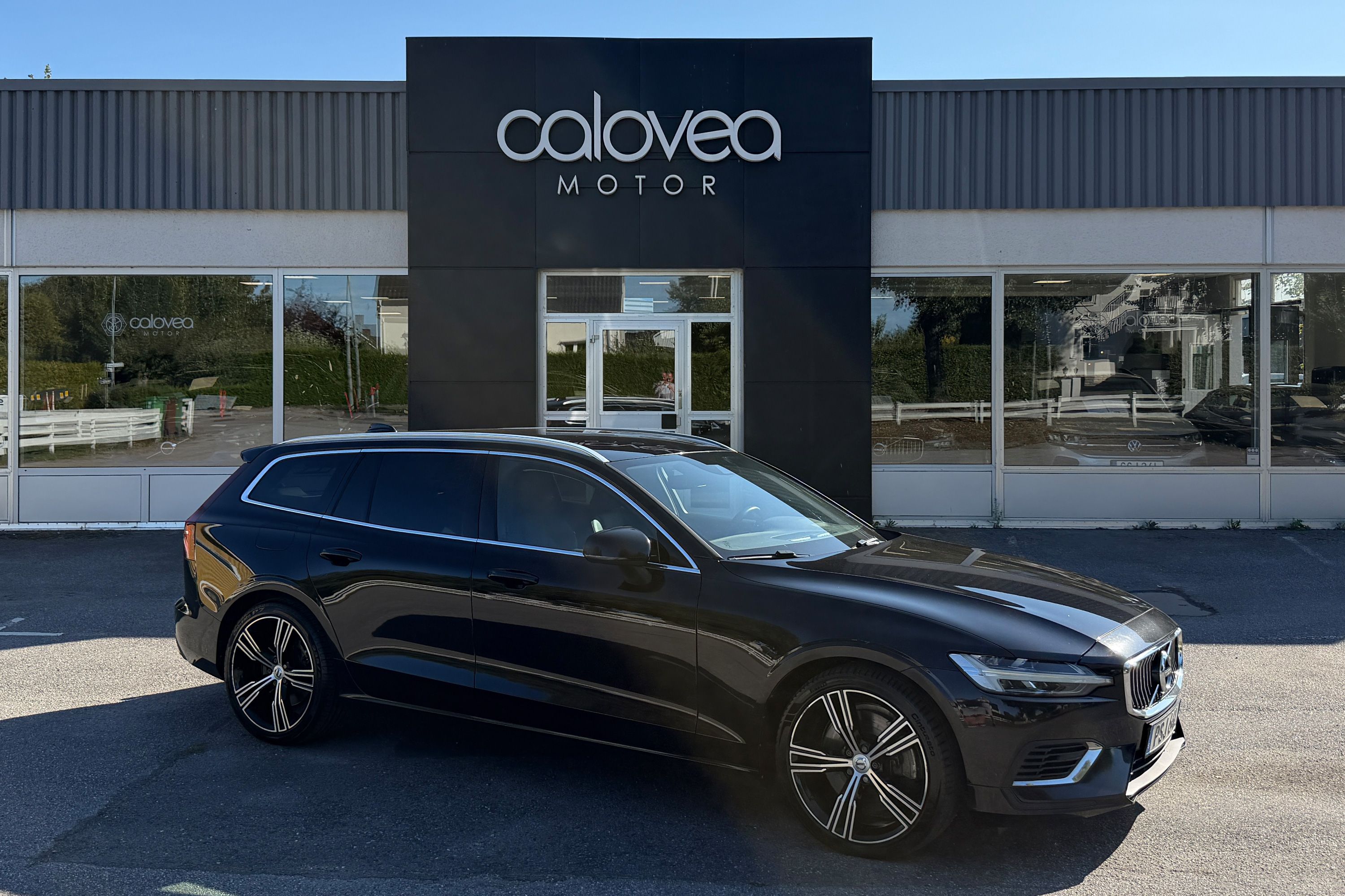 Volvo V60 350 л.с.