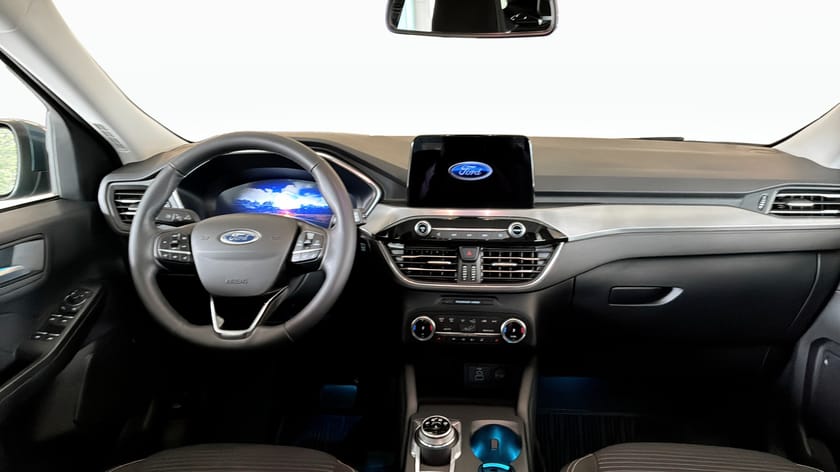 Bild 4 av Ford Kuga Plug-In Hybrid TITANIUM 2.5 FWD 225HK CVT PL 3995:-/Månaden