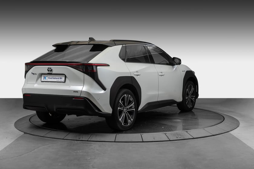 Bilde 5 av Toyota bZ4X