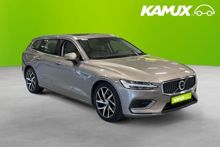 Volvo V60 T8 AWD Inscription Läder Pano H/K Orrefors Nybesiktigad