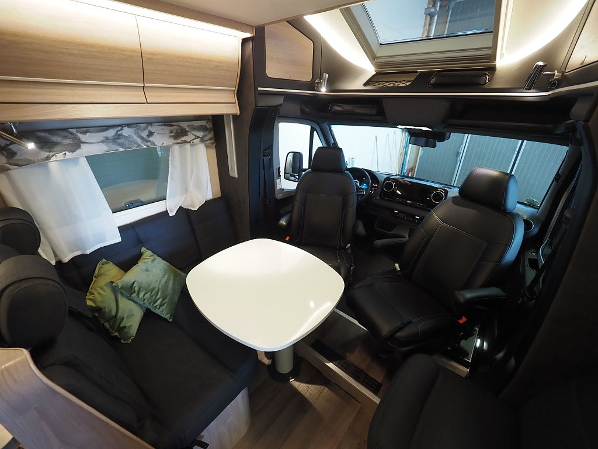 Kabe Campervan Mercedes-Benz 2.1 CDI RWD 2022, photo 7/10