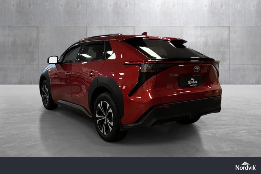 Bilde 3 av Toyota bZ4X Executive | Ekstralys | JBL