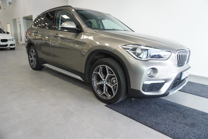 Bild 2 av BMW X1 xDrive20d xLine Drag Backkamera