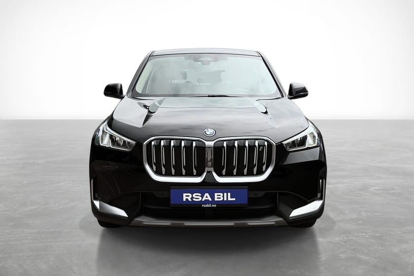 Bilde 2 av BMW iX1 xDrive30