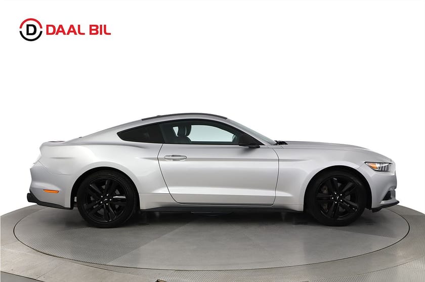 Bild 5 av Ford Mustang SELECTSHIFT 317HK SHAKER® B-KAMERA NAVI CARPLAY LÄDER
