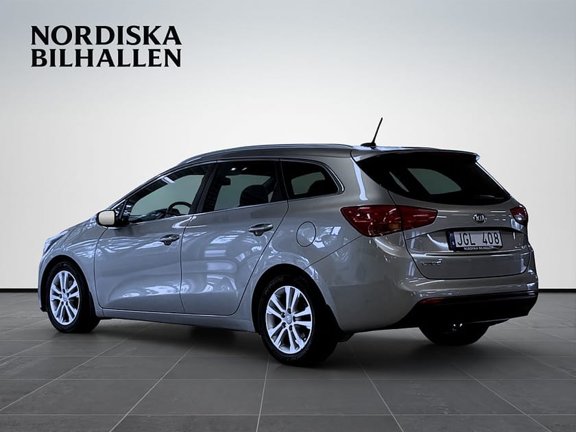 Bild 5 av Kia cee'd_sw 1.6 GDI DCT EX Comfort Nyservad  Kamera Värmar