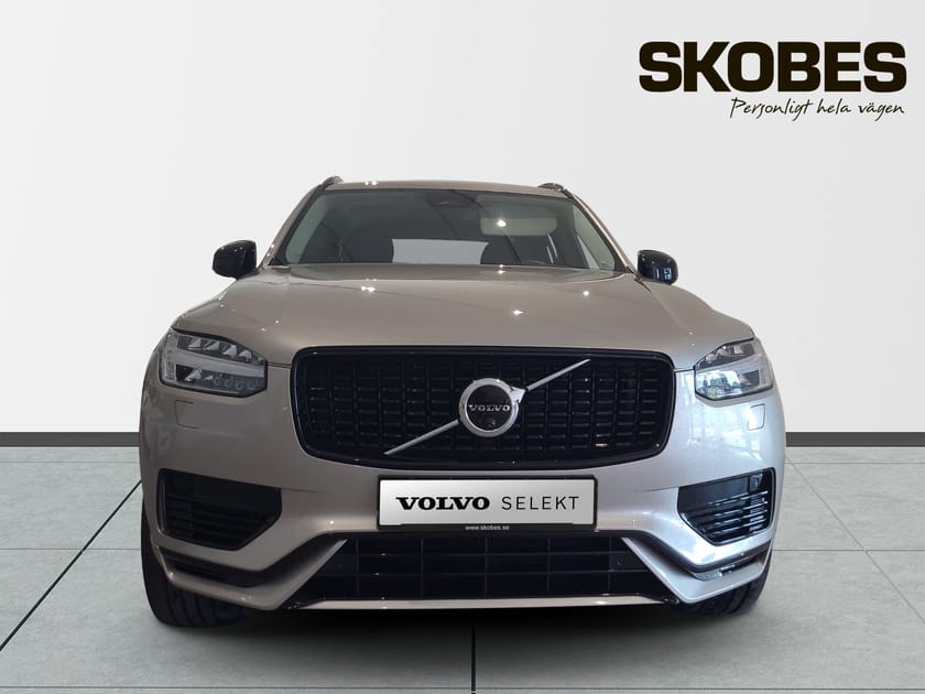 Bild 2 av Volvo XC90 7-seater Recharge T8 Plus Dark