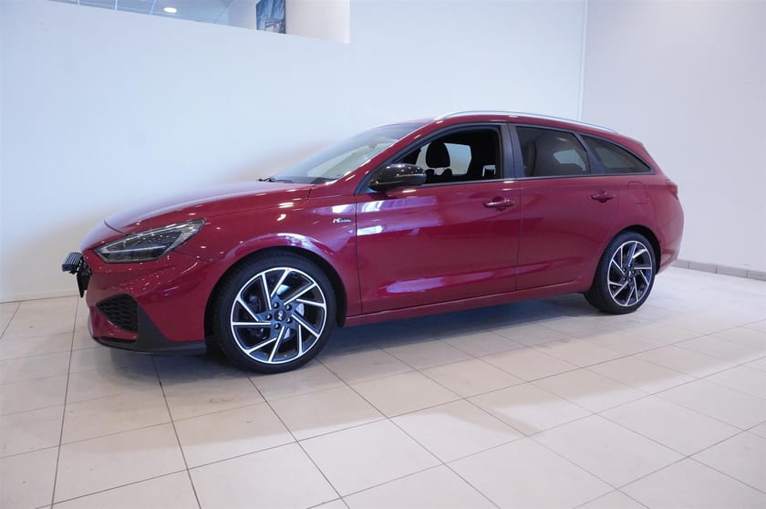 Bild 3 av Hyundai i30 Kombi I30, 1.5 T-GDi 160hk MHEV DCT N-Line, Rattvärme, Stolsvärme, LED Ramp