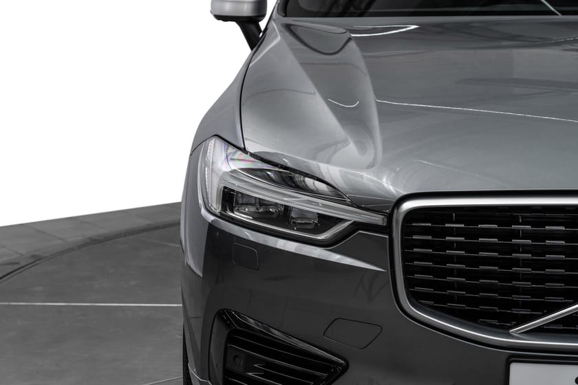 Bilde 2 av Volvo XC60 T8 Twin Engine R-design/Pano/360/ACC/Krok/HUD/Navi/Sen