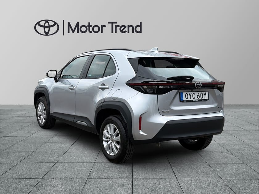 Bild 3 av Toyota Yaris Cross Hybrid 115 e-CVT 116hk Active,385mil
