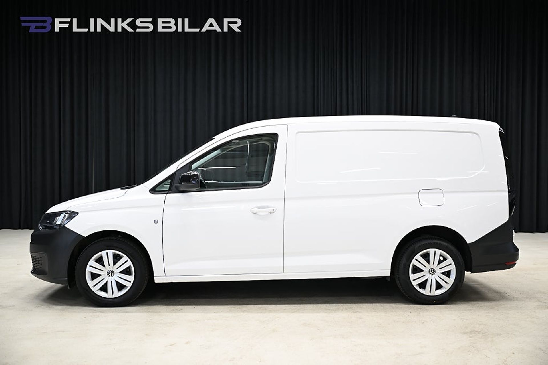 Volkswagen Caddy Maxi DSG 122HK Drag 2021, kuva 2/10