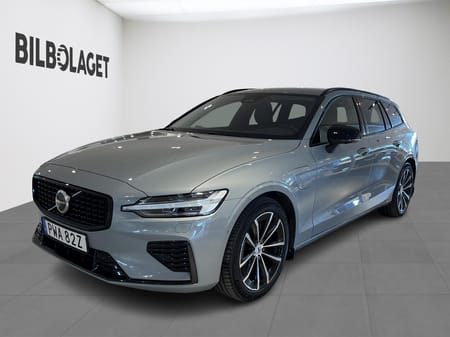 Volvo V60 T6 Plus Dark Nordic Edition (DRAG/H&K/360)