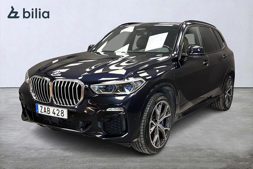 Bild 2 av BMW X5 xDrive45e iPerformance xDrive45e/M-Sport/HuD/360°/Pano/massage/Night.V/Drag