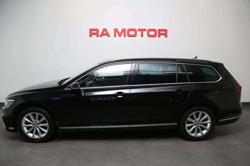 Bild 3 av Volkswagen Passat Sportscombi GTE 1,4 TSI Plug-in 218hk SC Navi Kamera Drag Leasbar