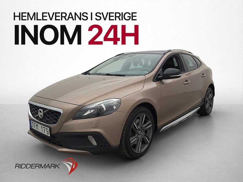 Bild 1 av Volvo V40 Cross Country T4 AWD Momentum Pano Sensorer Skinn