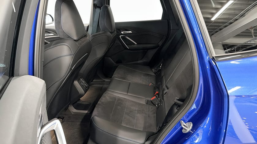 Bild 5 av BMW X1 xDrive25e FRIA VINTERHJUL M-Sport Drag Rattvärme Comfort acc