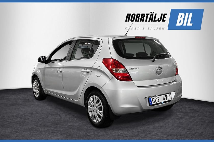 Bild 3 av Hyundai i20 1.2 77 HK MAN PREMIUM B/T 9055 MIL NYBES NYSERV