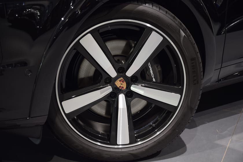 Bild 2 av Porsche Cayenne E-Hybrid 