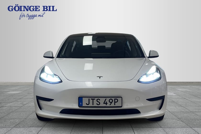 Bild 3 av Tesla Model 3 Standard Range Dragkrok/ Autopilot/ Glastak