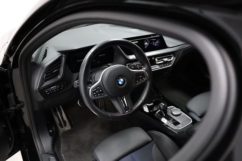 Bild 5 av BMW 120d xDrive 120 M Sport/ Elstol/ Drag/ M-Performance