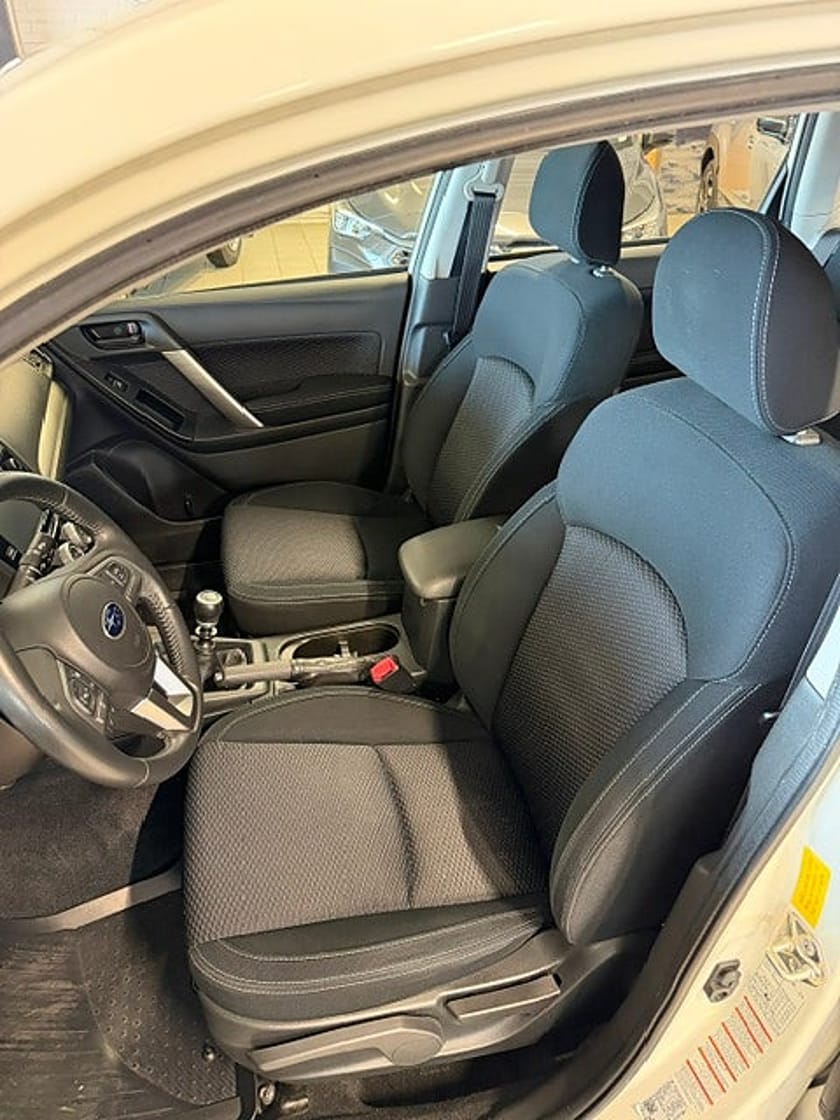 Bild 5 av Subaru Forester 2.0 D 4WD Euro 6/Värmare/Drag/V-hjul