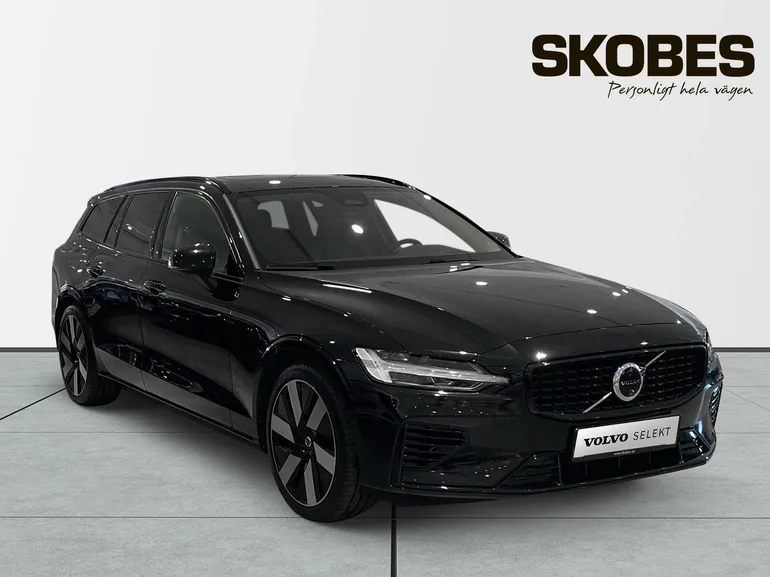 Volvo V60 Recharge T8 Ultimate Dark