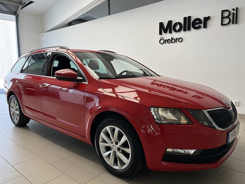 Bild 1 av Škoda Octavia Kombi Skoda VIA COMBI AMBITION 1,0 TSI 115hk I Elbaklucka