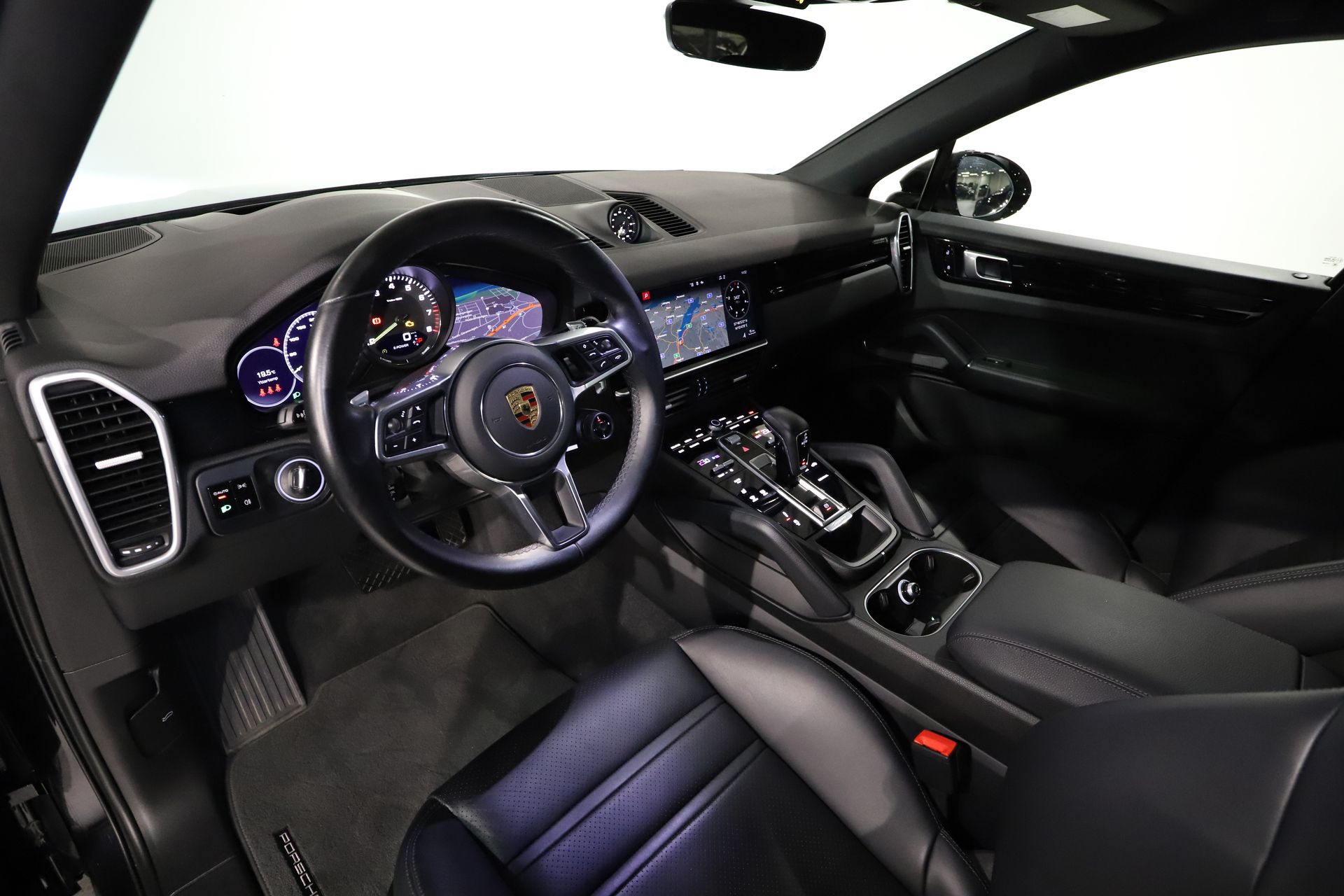 Porsche Cayenne Coupé E-Hybrid 2021, bild 7/10
