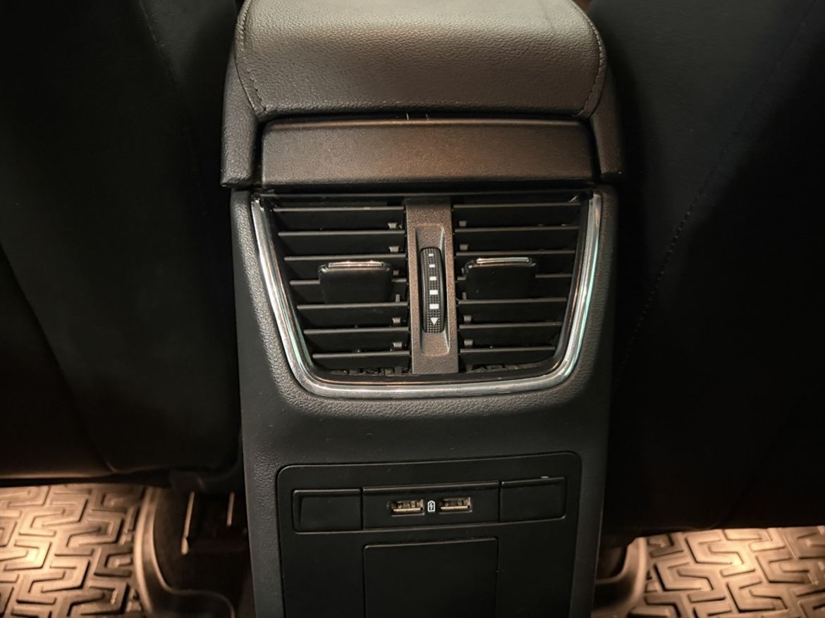 Škoda Škoda Octavia Kombi — bild 9