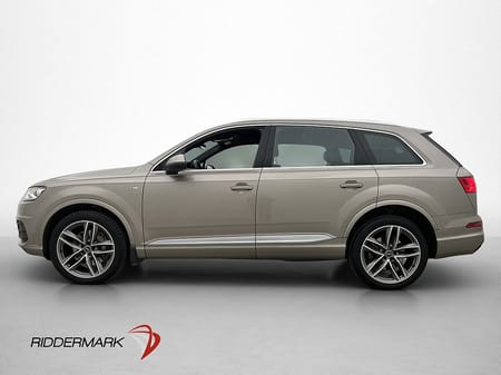 Audi Q7 TDI Q S Line 7-sits Cockpit Pano D-Värm BOSE 272hk