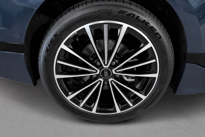 Bild 5 av Audi A6 Avant e-tron 286hk S-line Edition *SE UTRUSTNING*