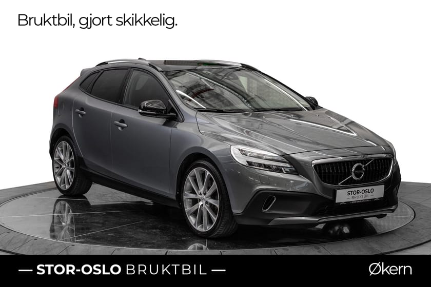 Bilde 1 av Volvo V40 Cross Country 190HK AWD ACC/Panorama/Ryggekamera/ Høyt utstyrsnivå!