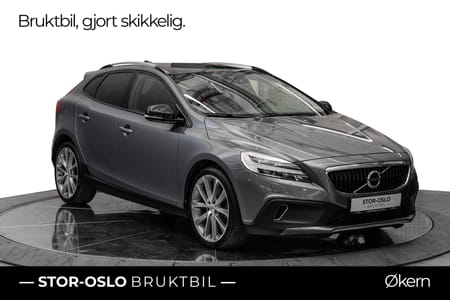 Volvo V40 Cross Country 190HK AWD ACC/Panorama/Ryggekamera/ Høyt utstyrsnivå!