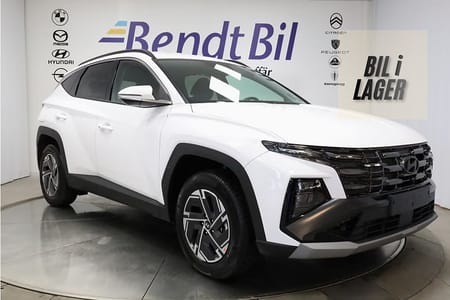 Hyundai Tucson Hybrid 4WD Essential | Lagerbil | Carplay | Backkamera