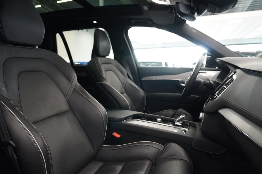 Bild 5 av Volvo XC90 7 Säten T8 Ultra Dark Edition Pano B W HUD 7-Sits 22 Leasebar