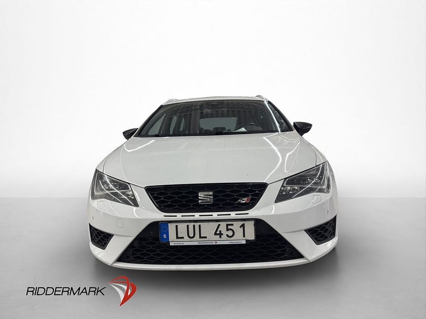 Bild 2 av SEAT León Cupra ST 280hk Halvskinn M/K-Värmare P-Sensorer