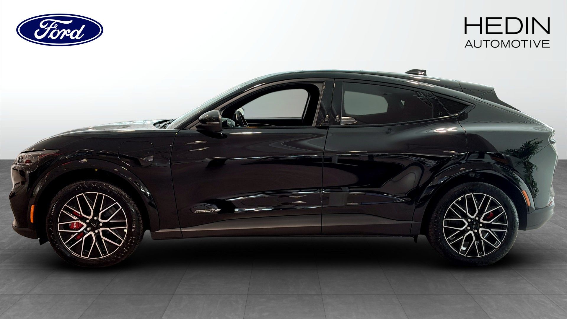 Ford Mustang Mach-E Long Range 2025, bild 6/12