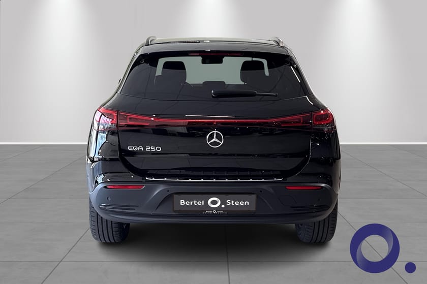 Bilde 3 av Mercedes-Benz EQA 250 Progressive Nattpakke Hengerfeste