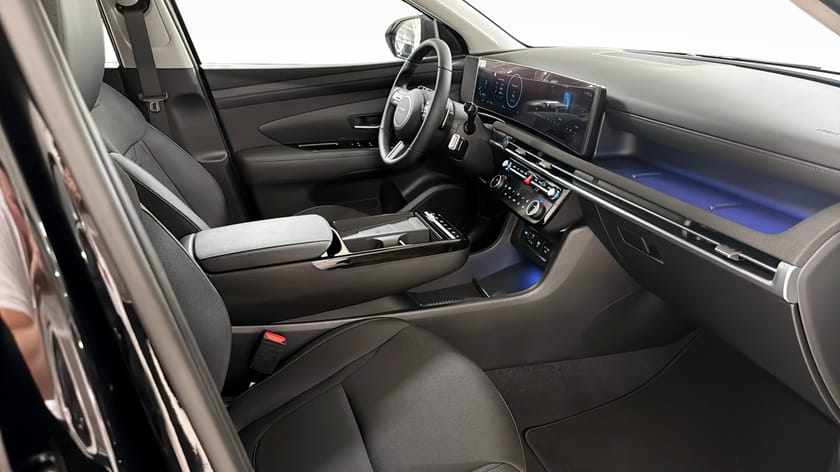 Bild 3 av Hyundai Tucson PHEV 4WD Essential - Plug-in Hybrid - AWD (Fyrhjulsdrift)
