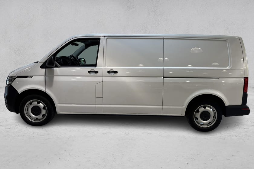 Bilde 2 av Volkswagen Transporter 2.0 TDI 204HP DSG 4MOTION Lang Pluss ACC/Krok/Webasto