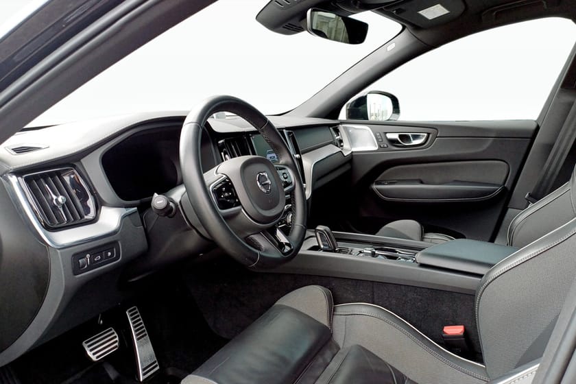 Bild 5 av Volvo XC60 Recharge T8 R-Design ProEdition III